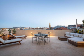 Best rooftop in Porto!